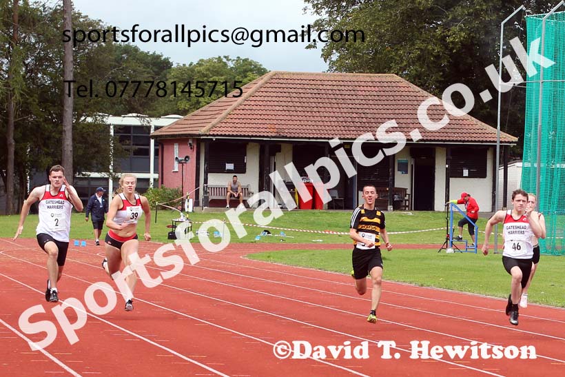 100 metres 19, NECAA Open Meeting, Morpeth, Sunday, March 23rd. David T. Hewitson/Sports for All Pics